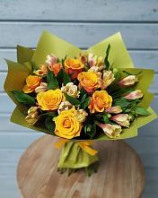Букет цветов из:  Альстромерии и Розы в Баклашах