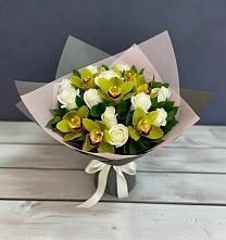 Букет цветов из:  Орхидеи и Розы в Баклашах