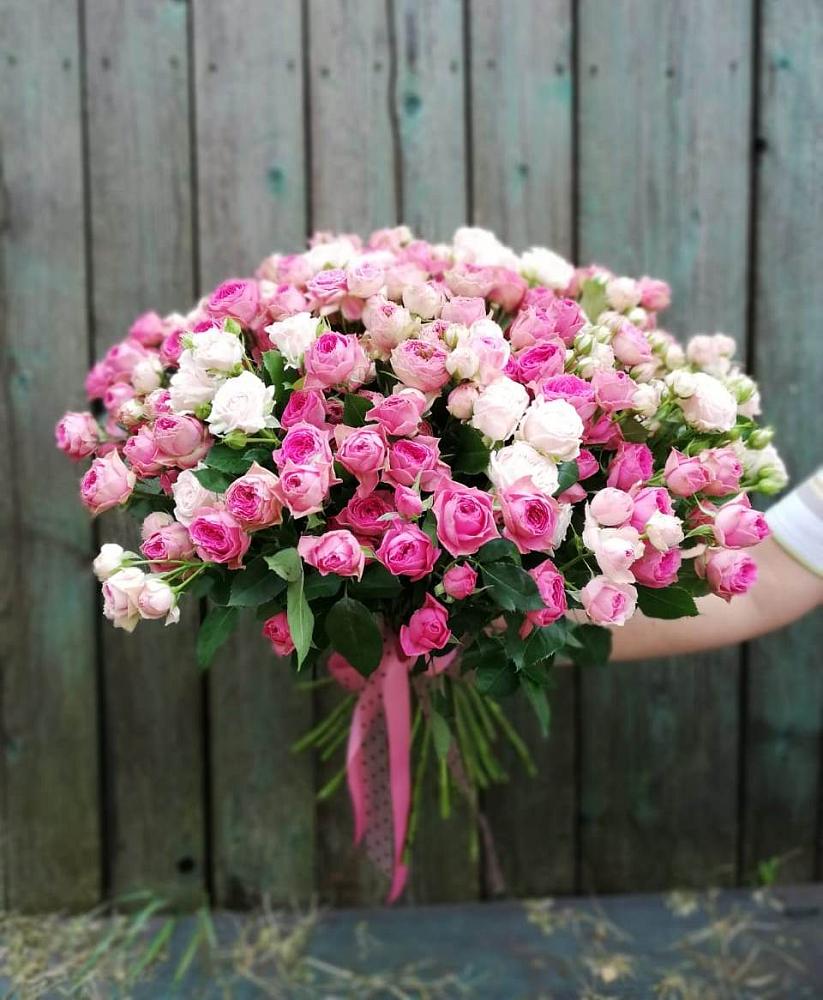 Букет Розовые кустовые розы Натали и Лав Лидия в Баклашах