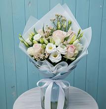 Букет цветов из:  Розы и Лизиантусы в Баклашах