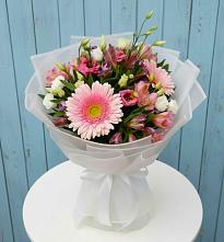 Букет цветов из:  Герберы, Альстромерии и Лизиантусы в Баклашах