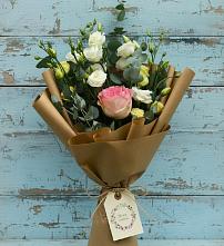 Букет цветов из:  Розы и Лизиантусы #REPLACE_PRED# Баклашах