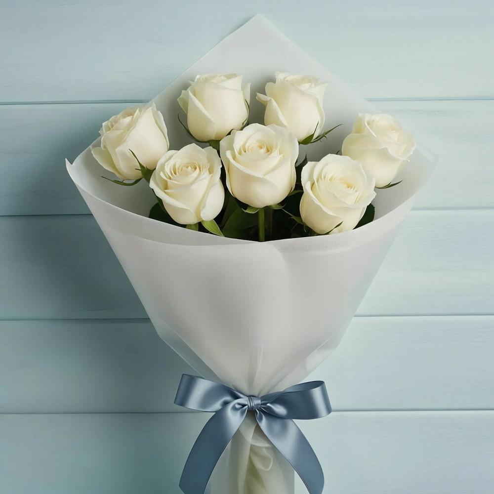 Букет 7 Белых роз Эдлесс Лав в Баклашах